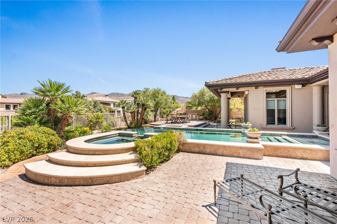 8 Greely Club Trail Henderson NV 89052