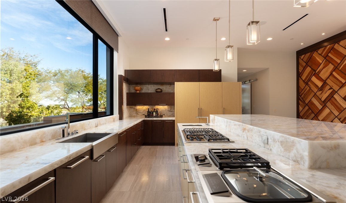 9 Echo Peak Lane Las Vegas NV 89135