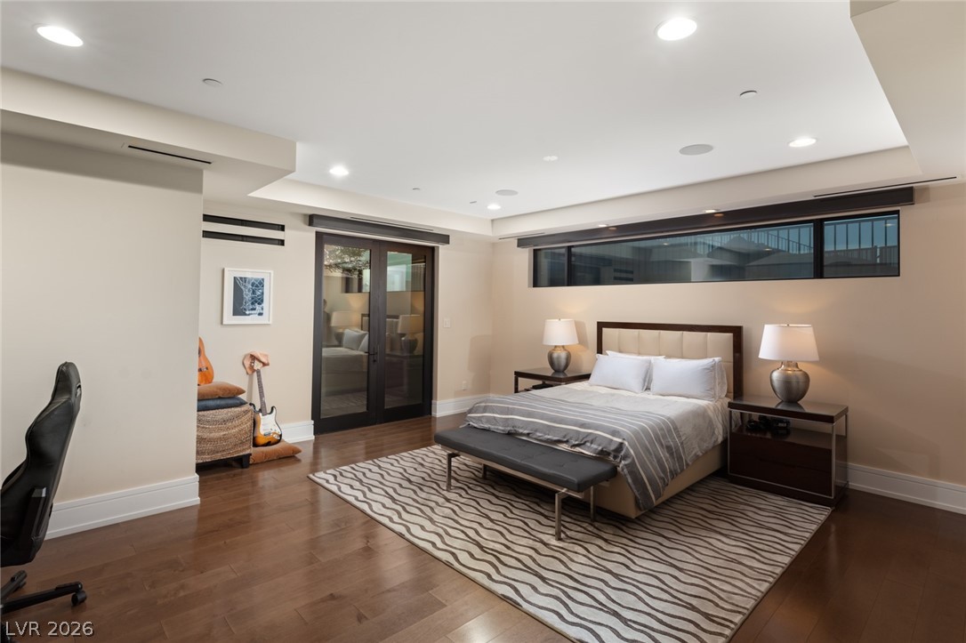 9 Echo Peak Lane Las Vegas NV 89135
