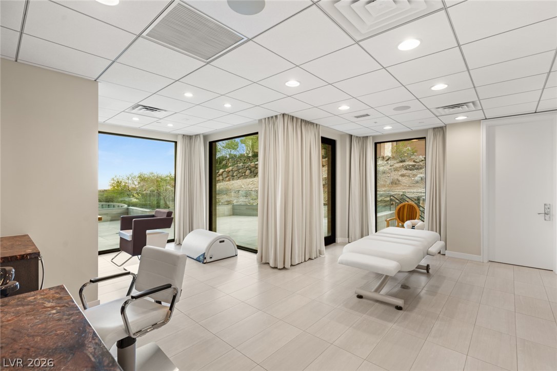9 Echo Peak Lane Las Vegas NV 89135