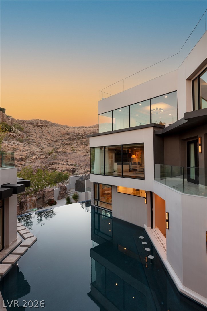 9 Echo Peak Lane Las Vegas NV 89135