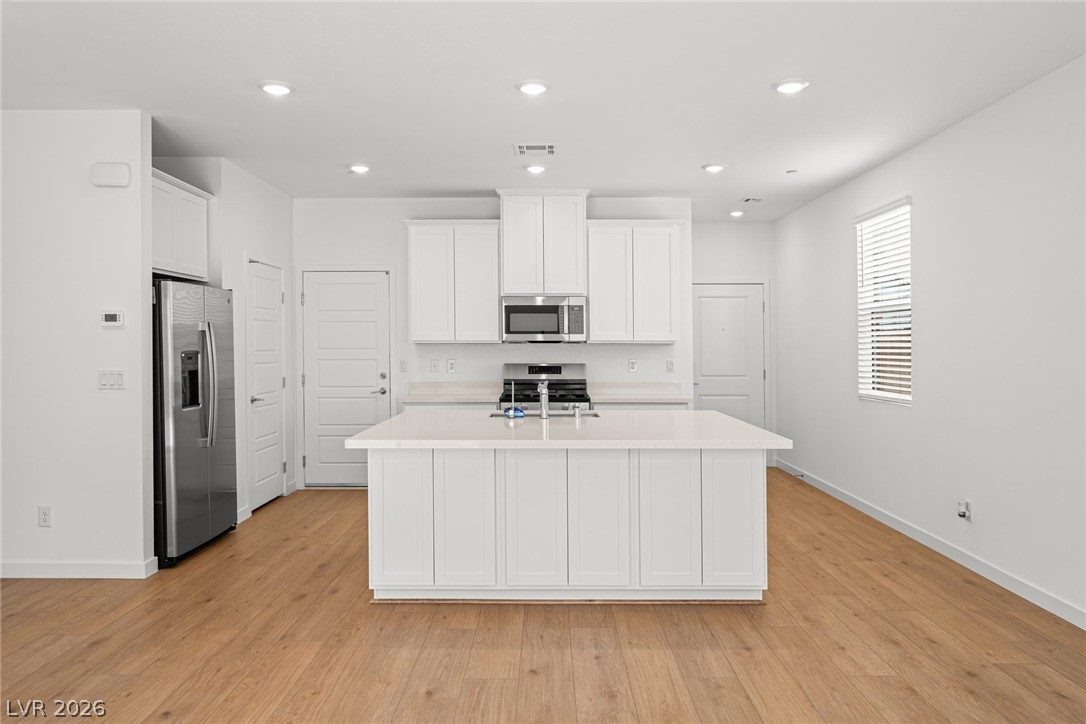 9761 Sunsent Canyon Avenue Las Vegas NV 89178