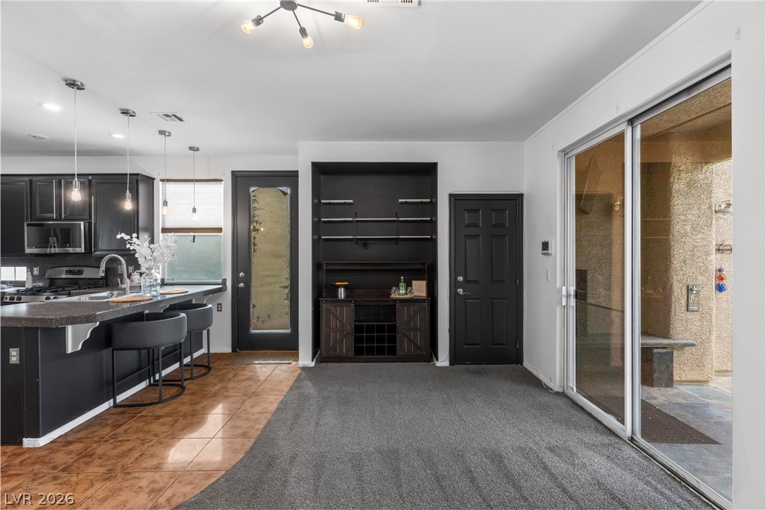 688 Canfield Point Avenue Las Vegas NV 89183