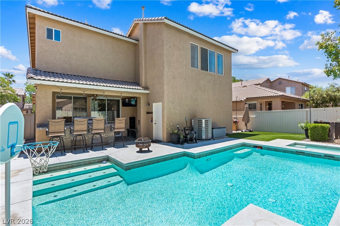688 Canfield Point Avenue Las Vegas NV 89183