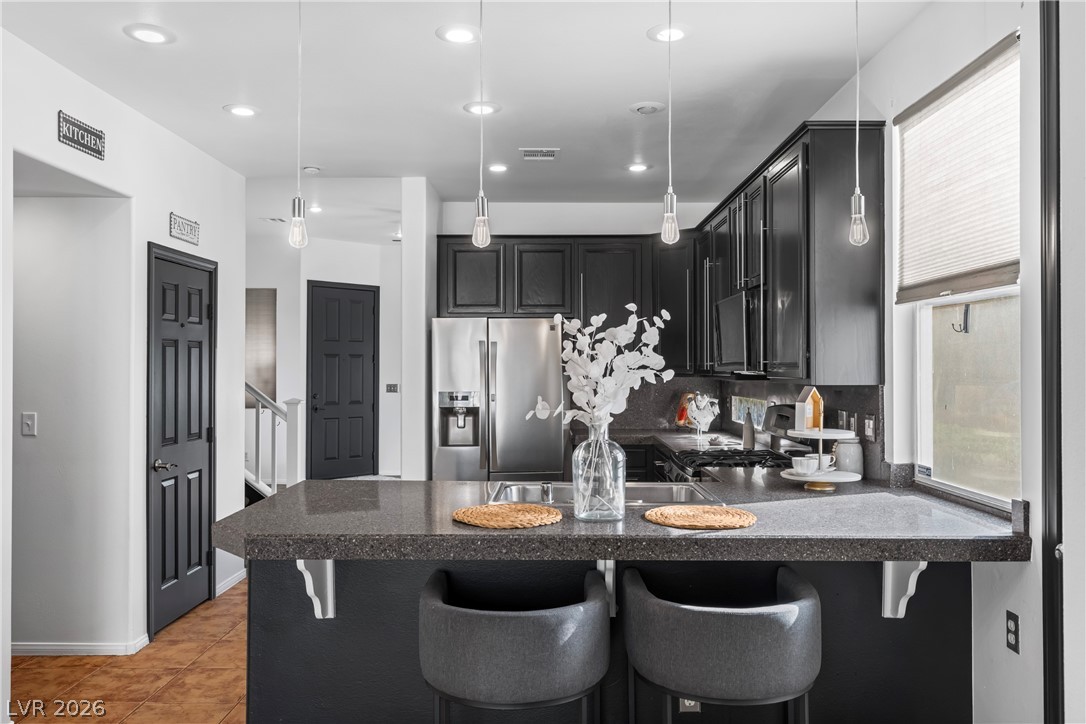 688 Canfield Point Avenue Las Vegas NV 89183