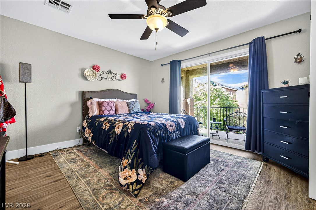 8796 Salvestrin Point Avenue Las Vegas NV 89148
