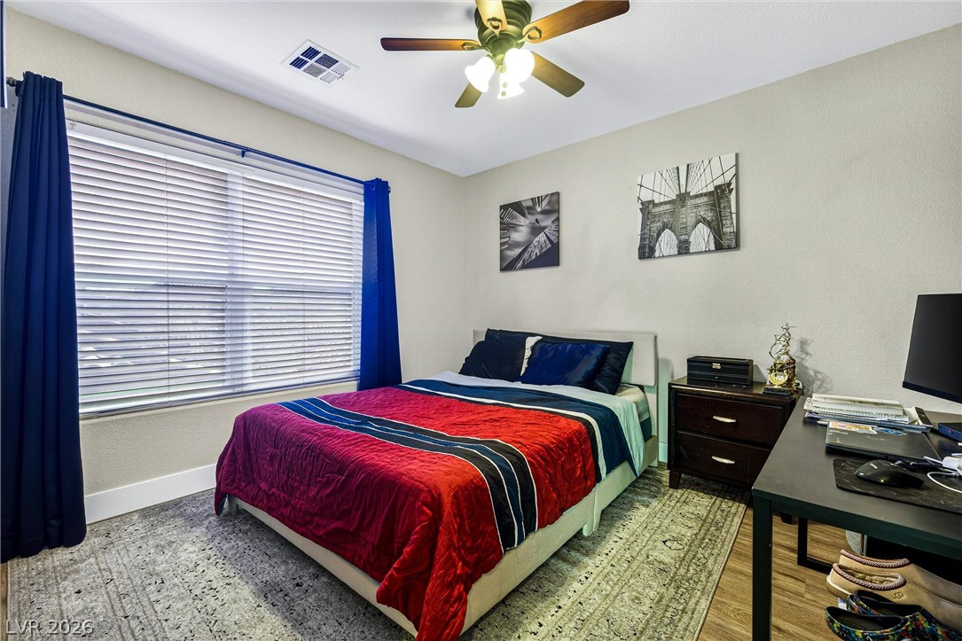 8796 Salvestrin Point Avenue Las Vegas NV 89148