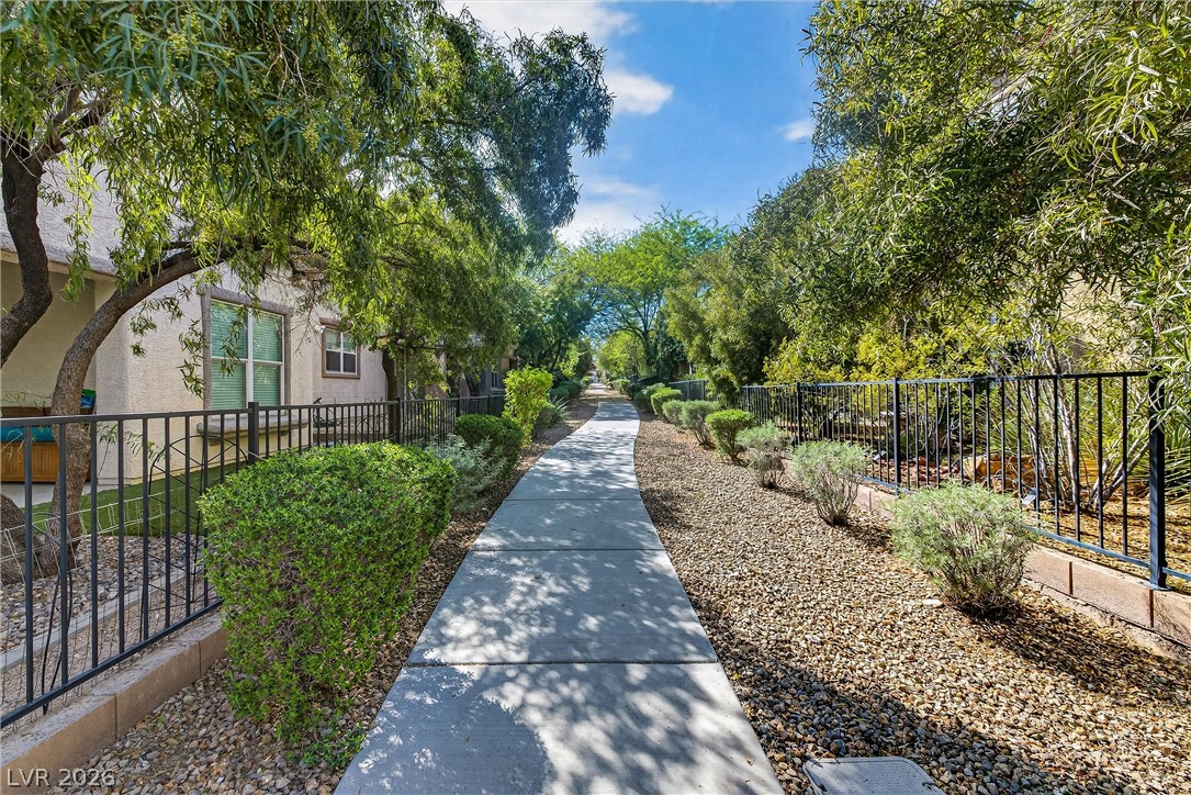 8796 Salvestrin Point Avenue Las Vegas NV 89148