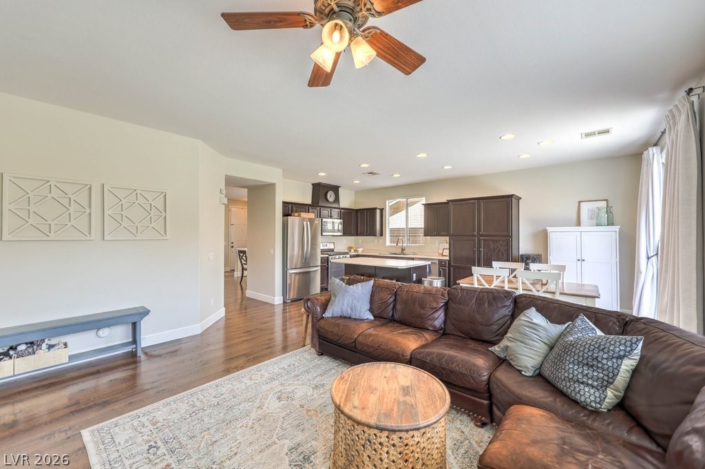 664 Sunrise Lake Henderson NV 89002