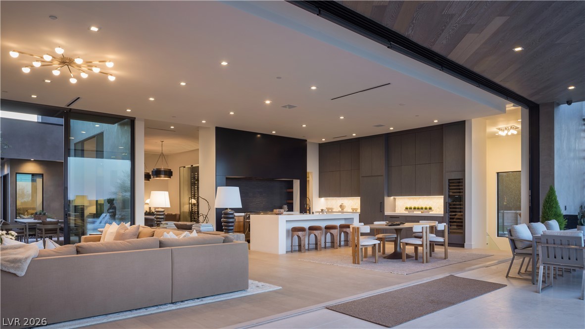 92 Sun Glow Lane Las Vegas NV 89135