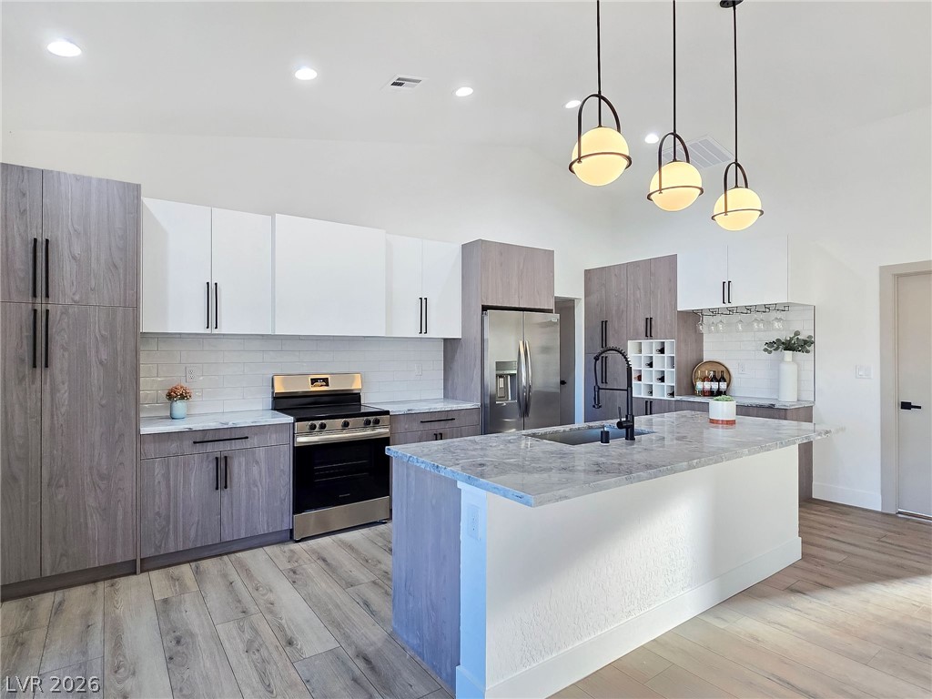 1120 West Gamebird Pahrump NV 89048
