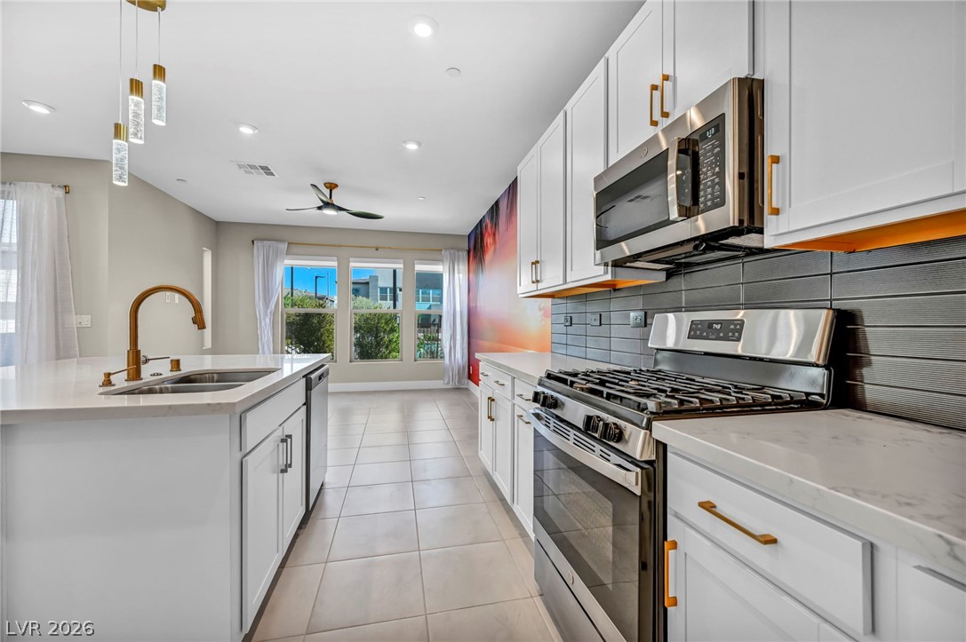 9826 Canyon Sage Street Las Vegas NV 89141