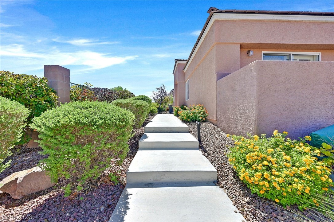 10629 Whitebrush Avenue Las Vegas NV 89144