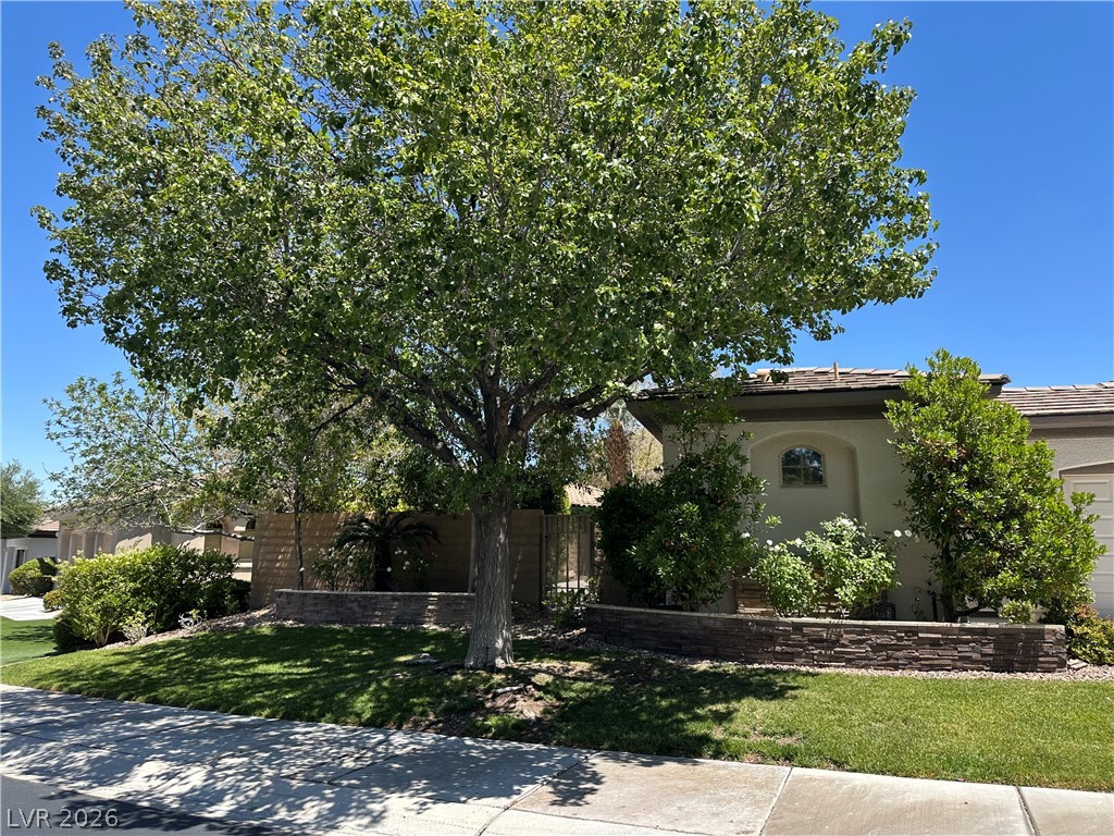 26 Fountainhead Circle Henderson NV 89052