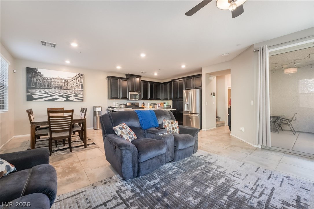 8680 Giant Causeway Avenue Las Vegas NV 89148