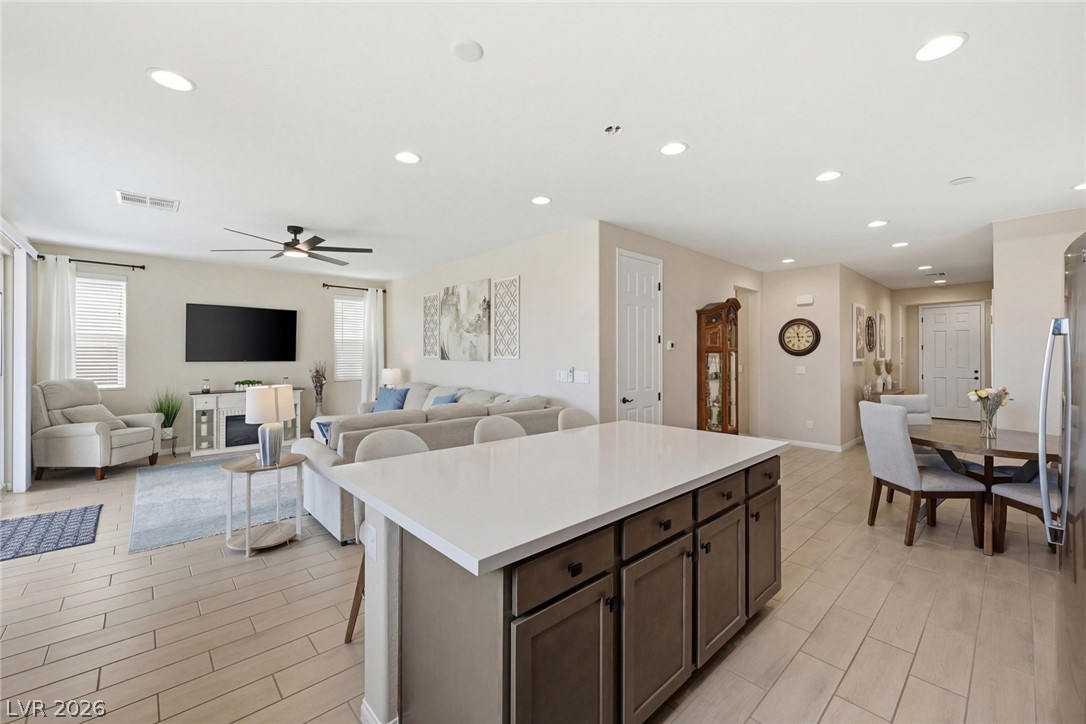 7136 Port Stephens Street North Las Vegas NV 89084