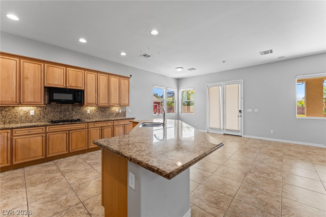 8370 Unicorn Street Las Vegas NV 89131