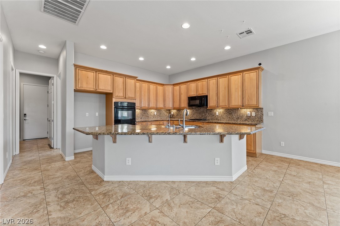 8370 Unicorn Street Las Vegas NV 89131