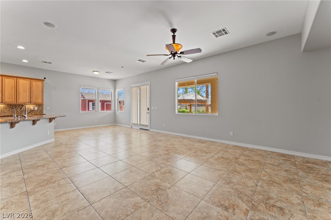 8370 Unicorn Street Las Vegas NV 89131