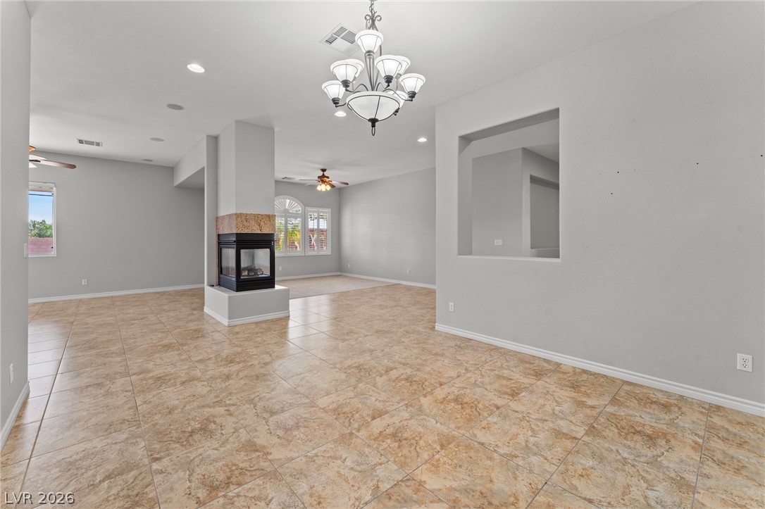 8370 Unicorn Street Las Vegas NV 89131