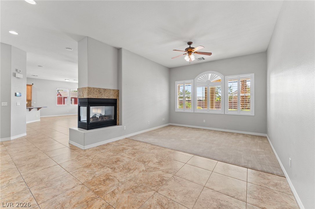 8370 Unicorn Street Las Vegas NV 89131