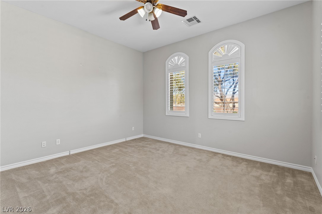 8370 Unicorn Street Las Vegas NV 89131