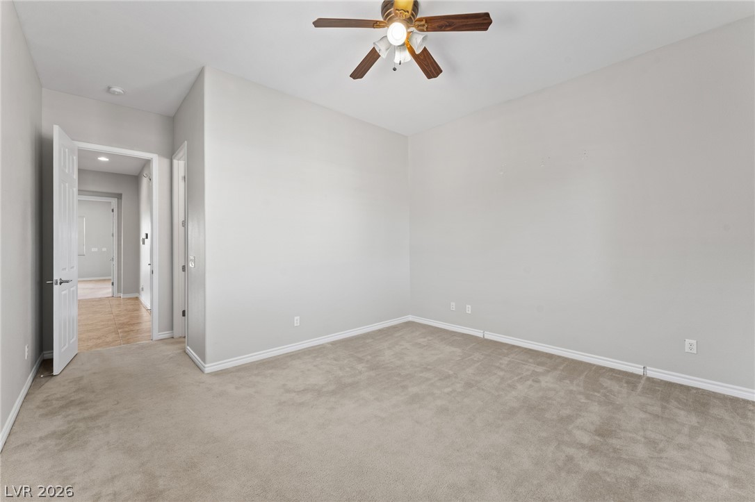 8370 Unicorn Street Las Vegas NV 89131