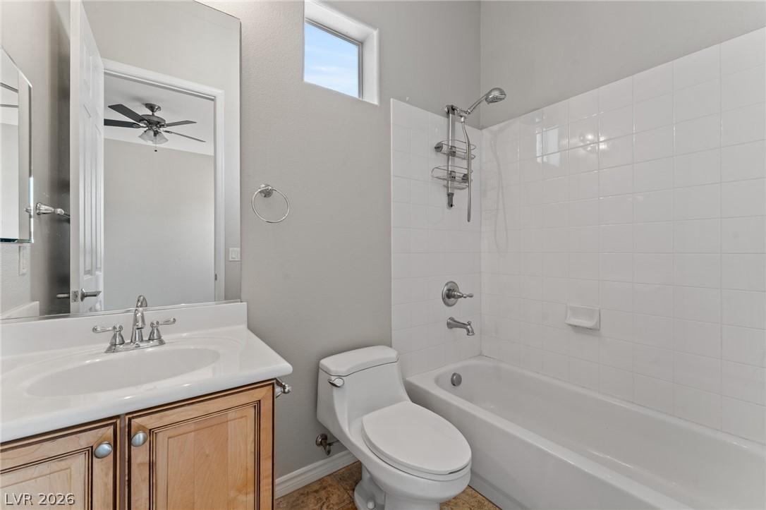 8370 Unicorn Street Las Vegas NV 89131