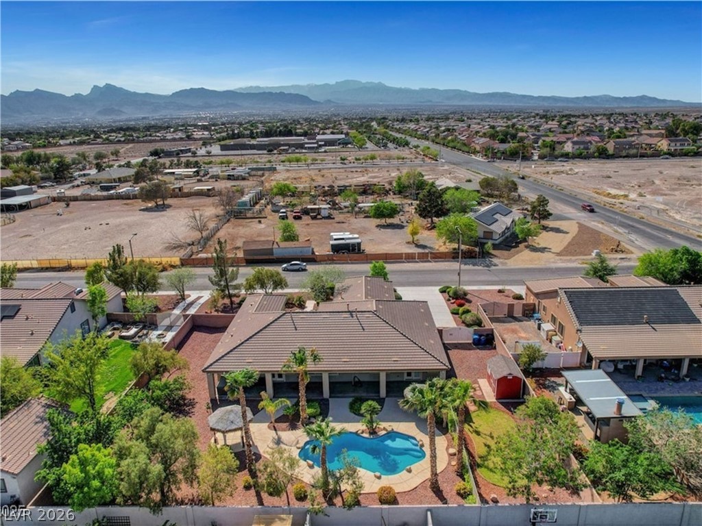 8370 Unicorn Street Las Vegas NV 89131