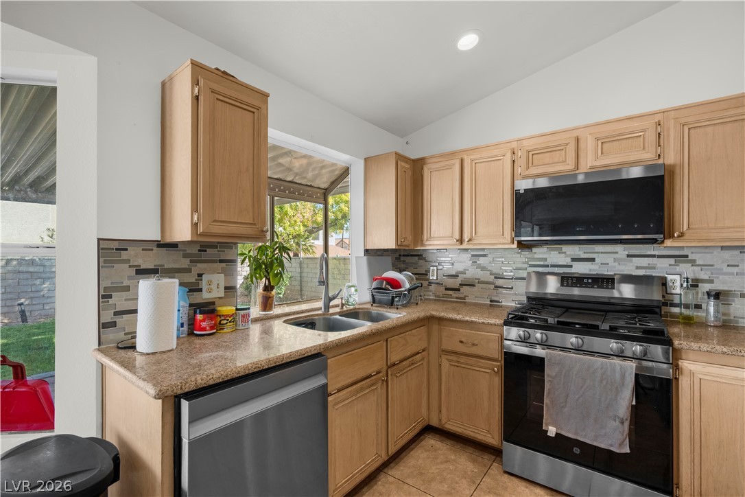 6576 Goldencreek Way Las Vegas NV 89108