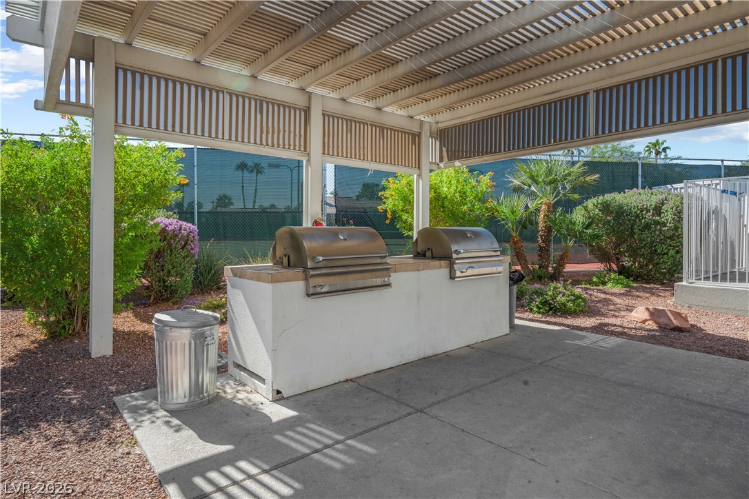 6576 Goldencreek Way Las Vegas NV 89108