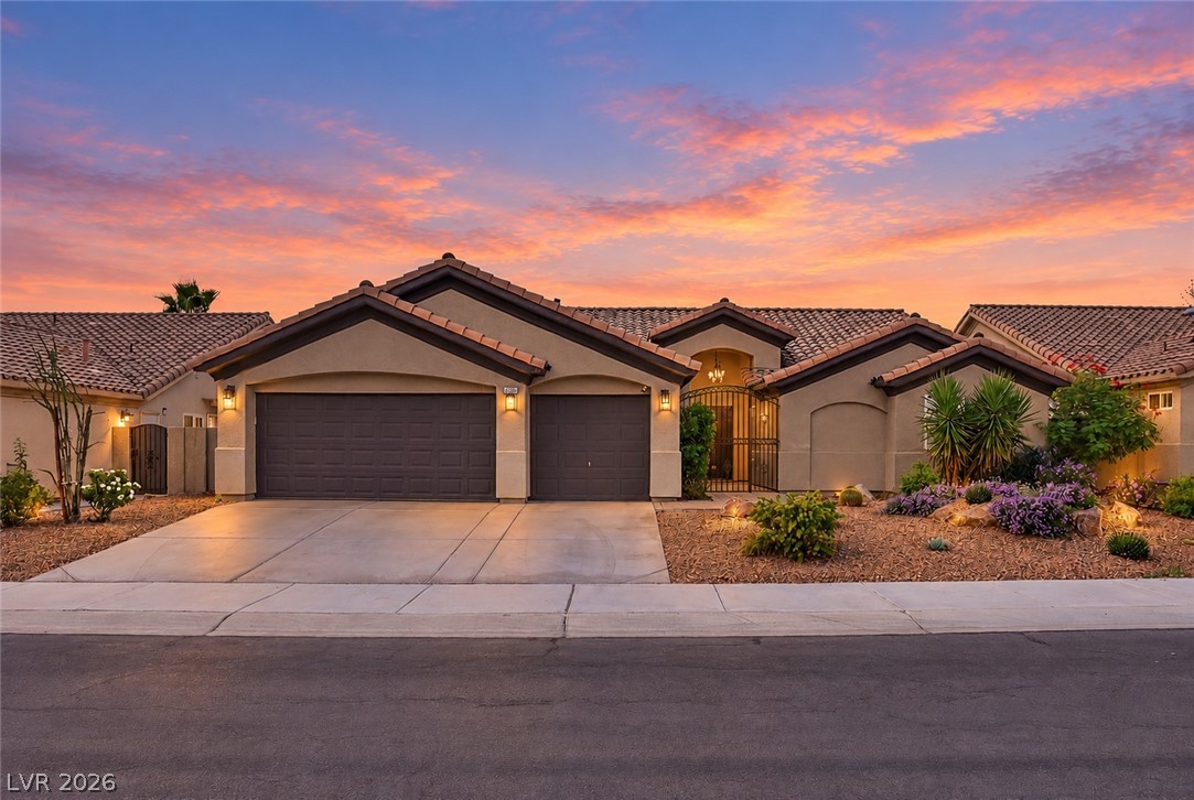 8305 Green Clover Avenue Las Vegas NV 89149