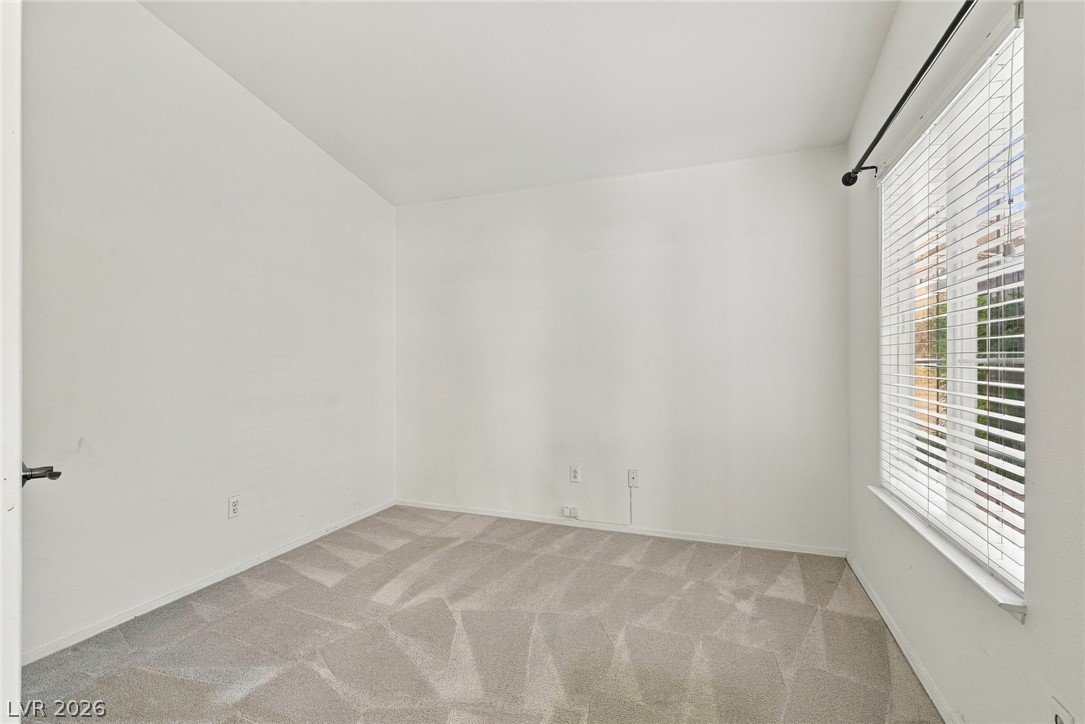 8305 Green Clover Avenue Las Vegas NV 89149