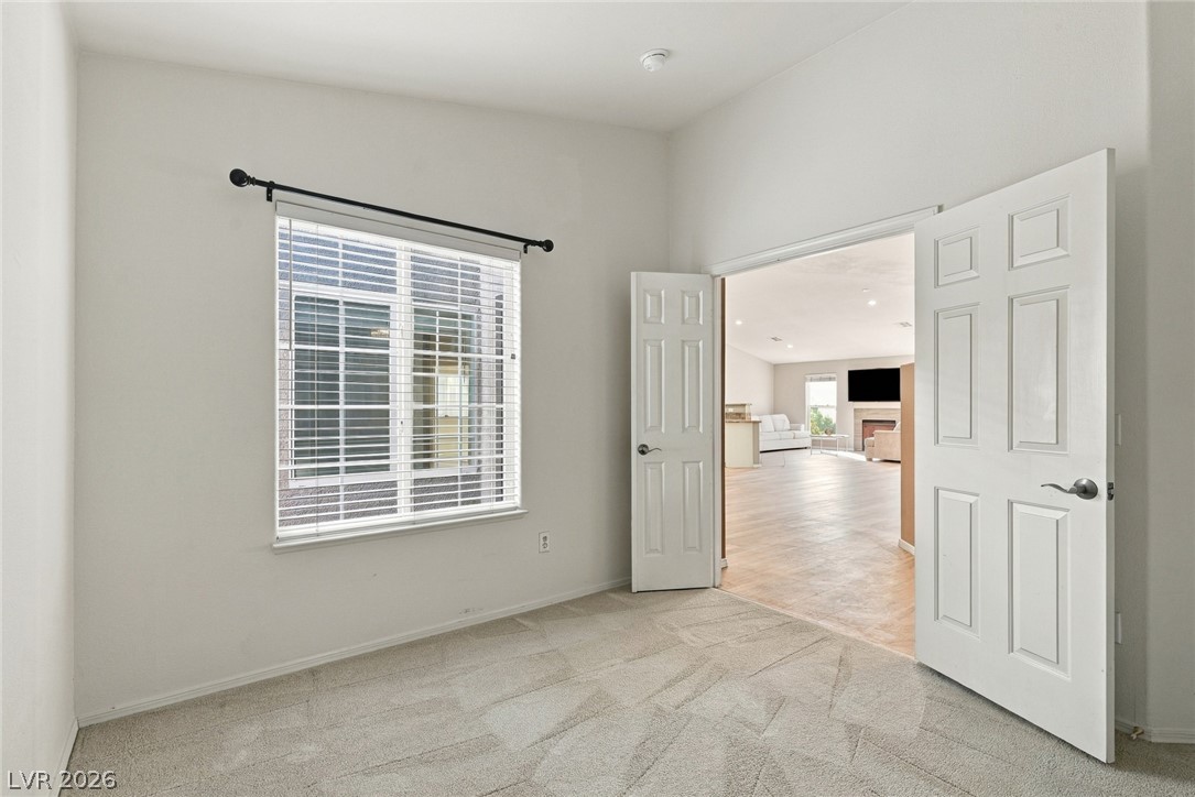 8305 Green Clover Avenue Las Vegas NV 89149