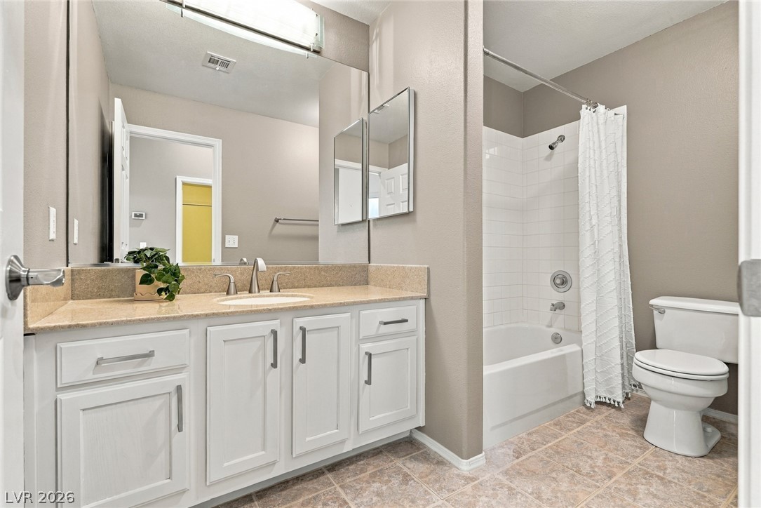 8305 Green Clover Avenue Las Vegas NV 89149