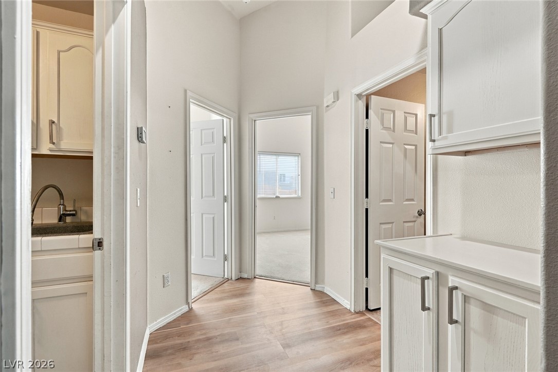 8305 Green Clover Avenue Las Vegas NV 89149