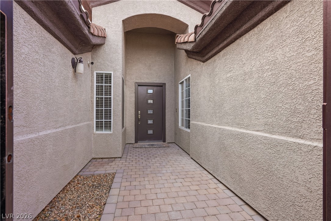 8305 Green Clover Avenue Las Vegas NV 89149