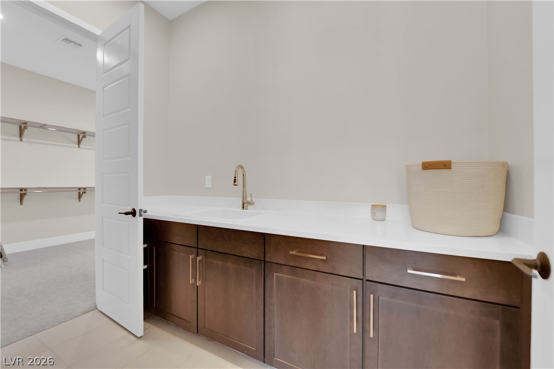 10663 Stone Ledge Avenue Las Vegas NV 89135
