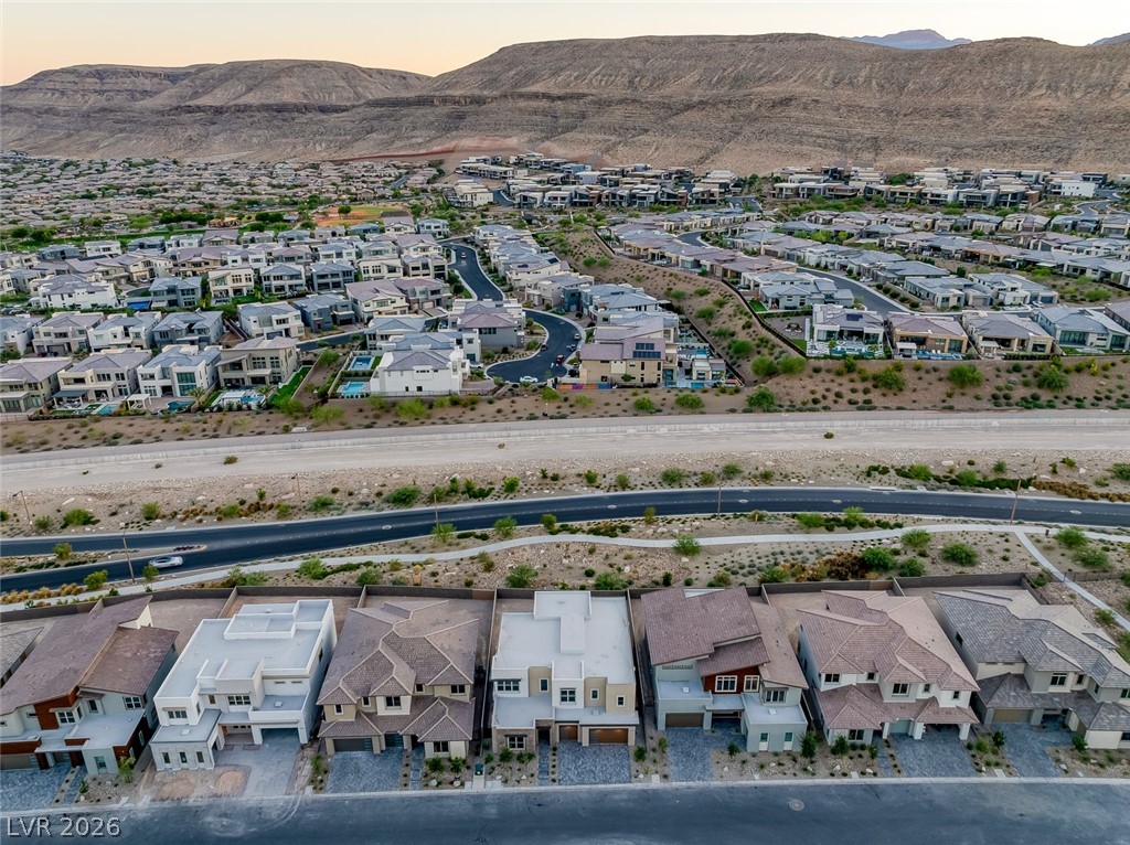10663 Stone Ledge Avenue Las Vegas NV 89135