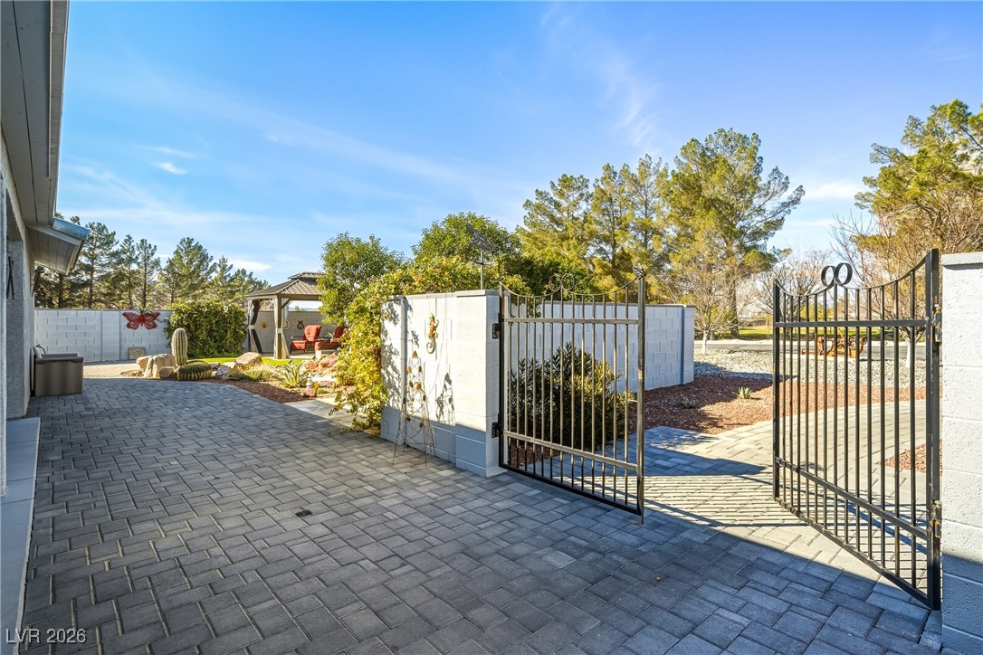 2060 Red Rock Drive Pahrump NV 89048