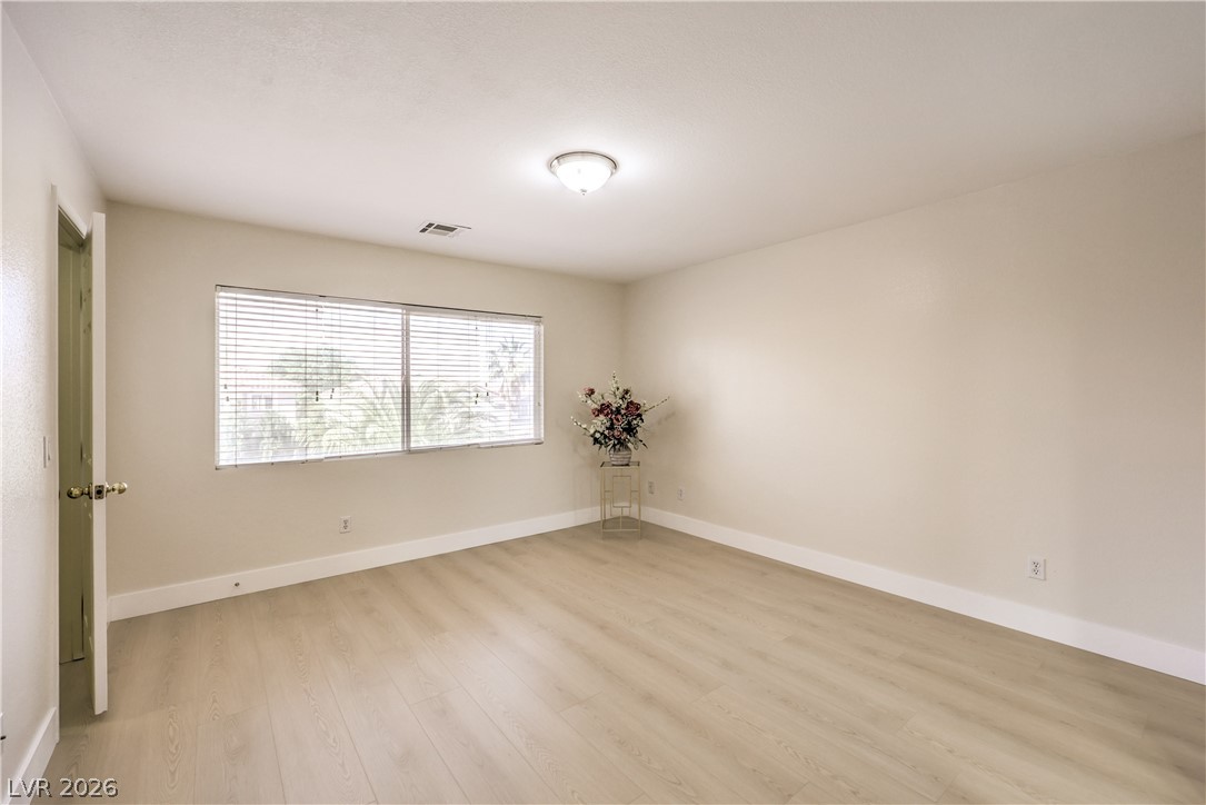 10034 Basalt Hollow Avenue Las Vegas NV 89148