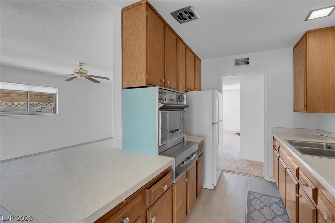 3560 Regents Circle Las Vegas NV 89121