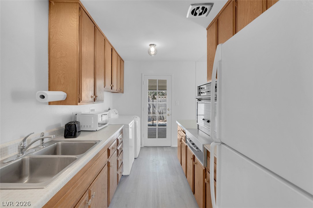 3560 Regents Circle Las Vegas NV 89121
