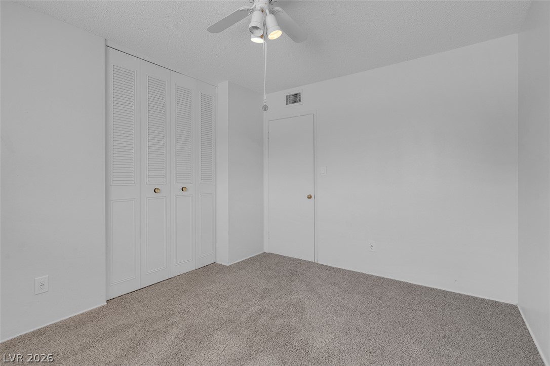 3560 Regents Circle Las Vegas NV 89121