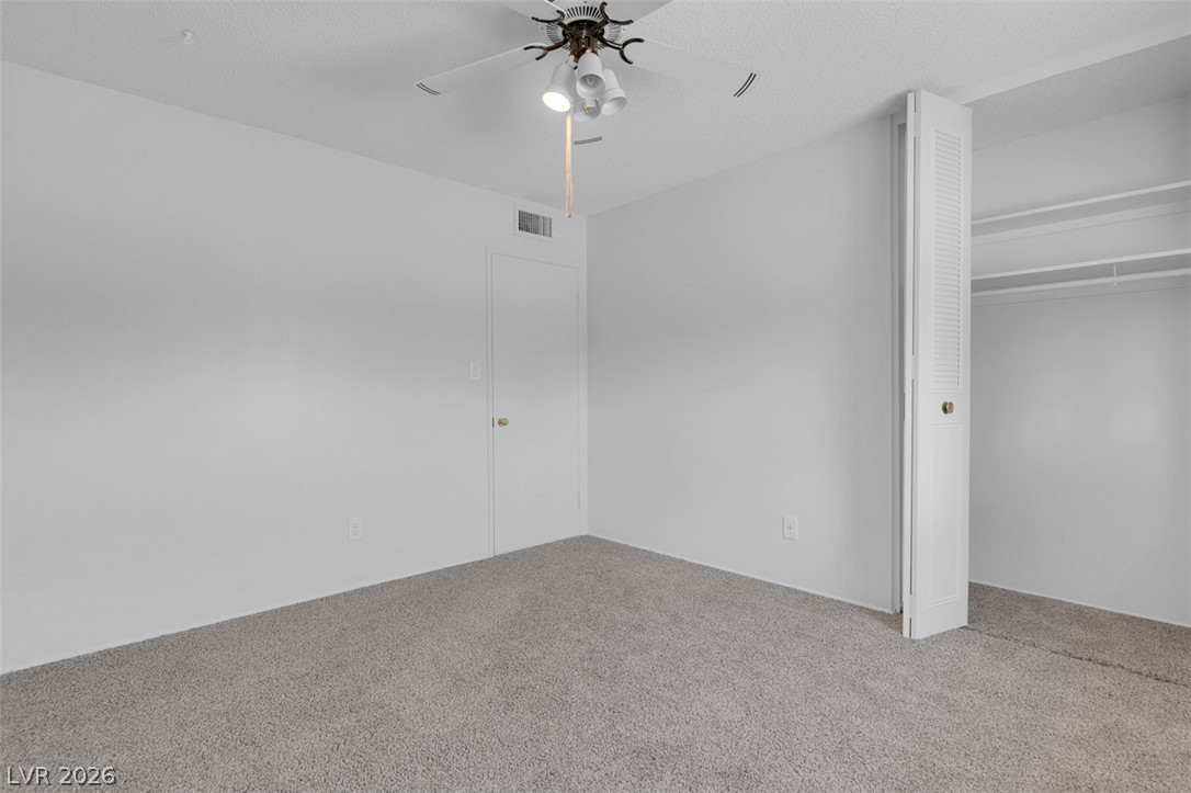 3560 Regents Circle Las Vegas NV 89121