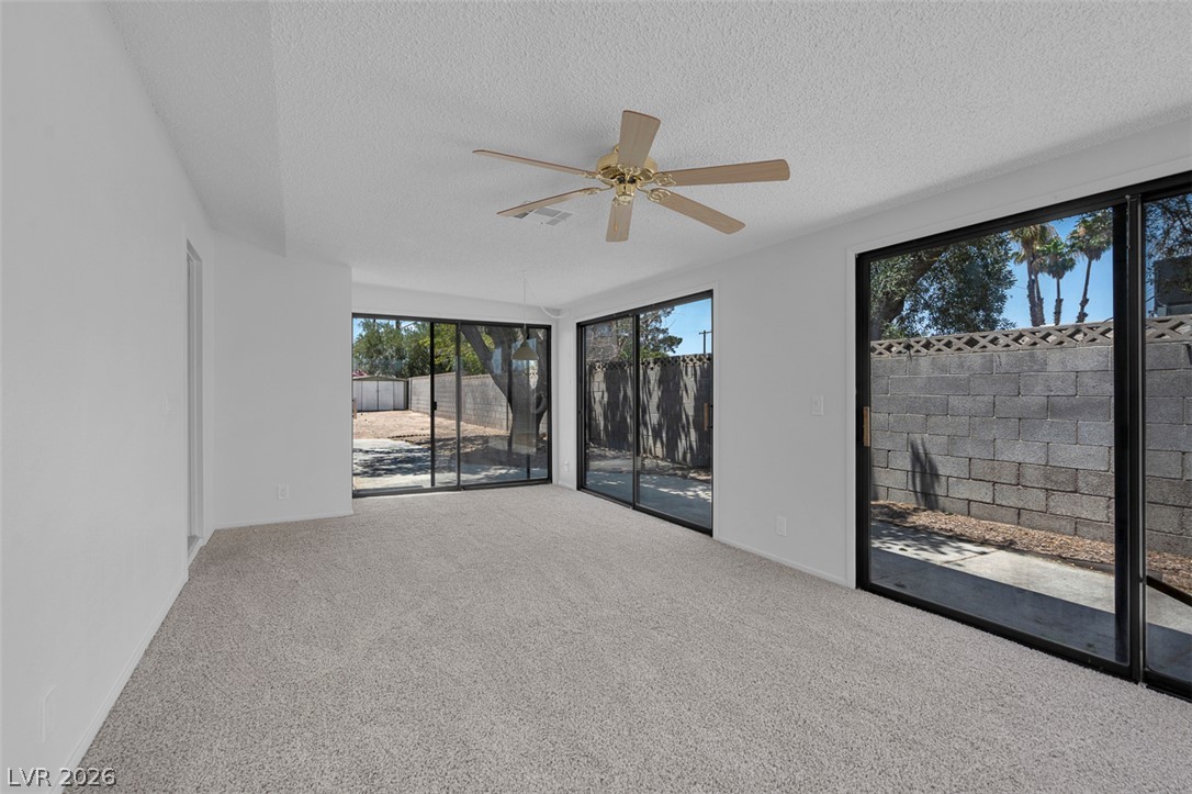 3560 Regents Circle Las Vegas NV 89121