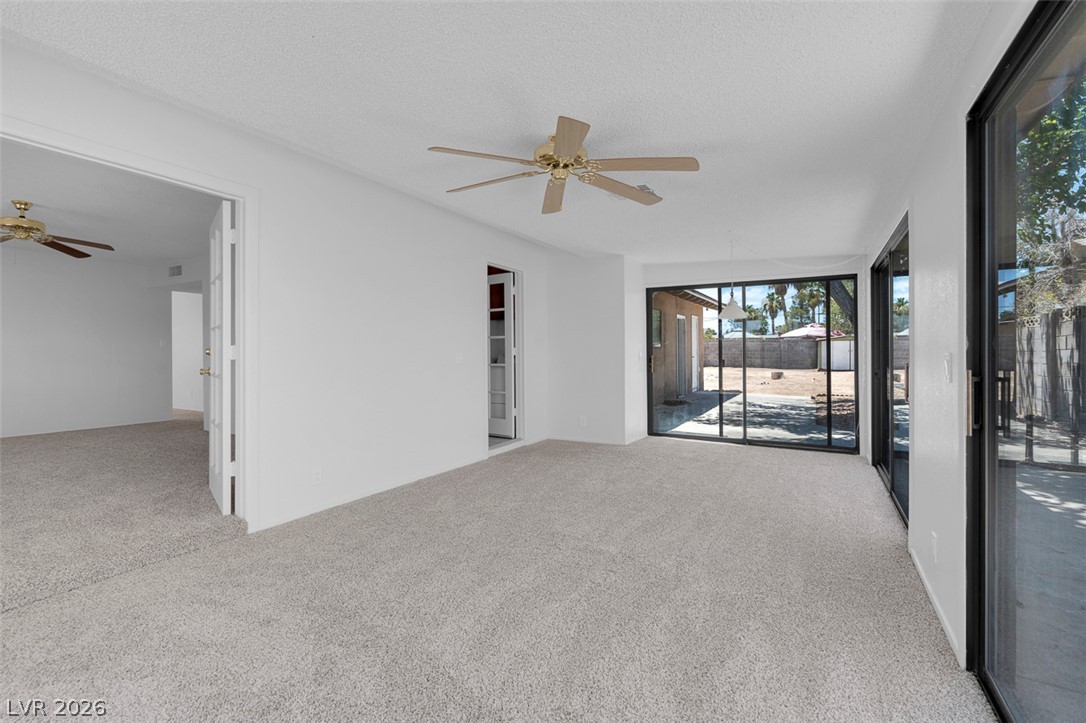 3560 Regents Circle Las Vegas NV 89121