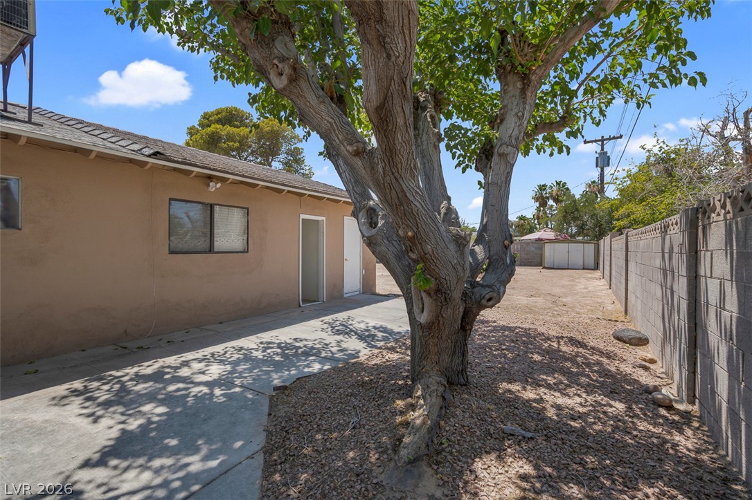 3560 Regents Circle Las Vegas NV 89121