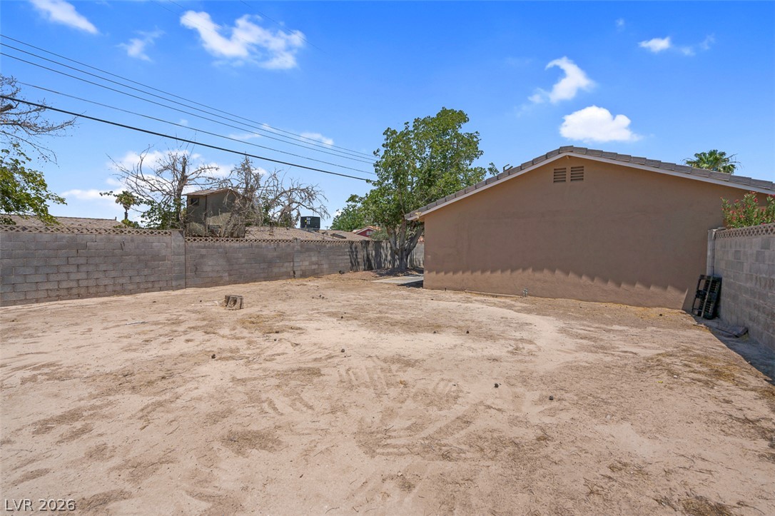 3560 Regents Circle Las Vegas NV 89121