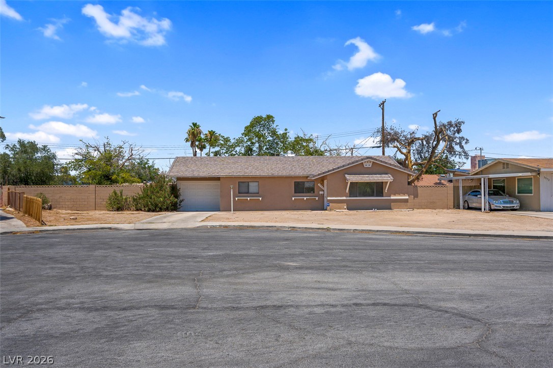 3560 Regents Circle Las Vegas NV 89121